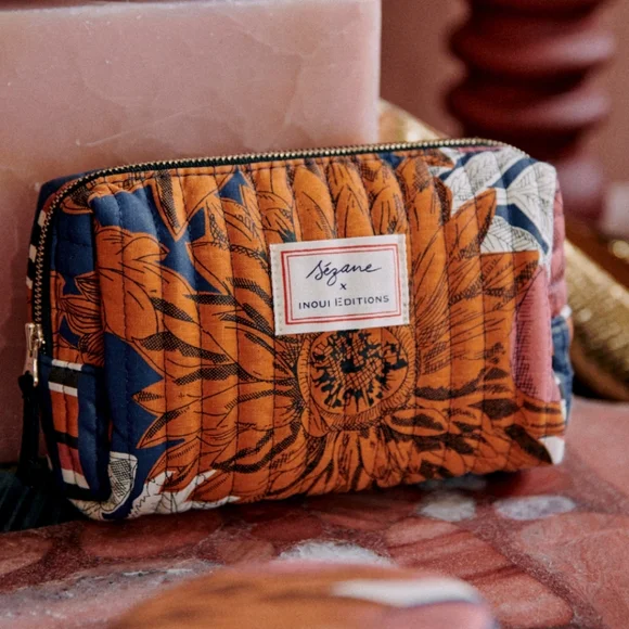 Sezane Beauty Bag- Sezane x Inoui Editions - Picture 4 of 11